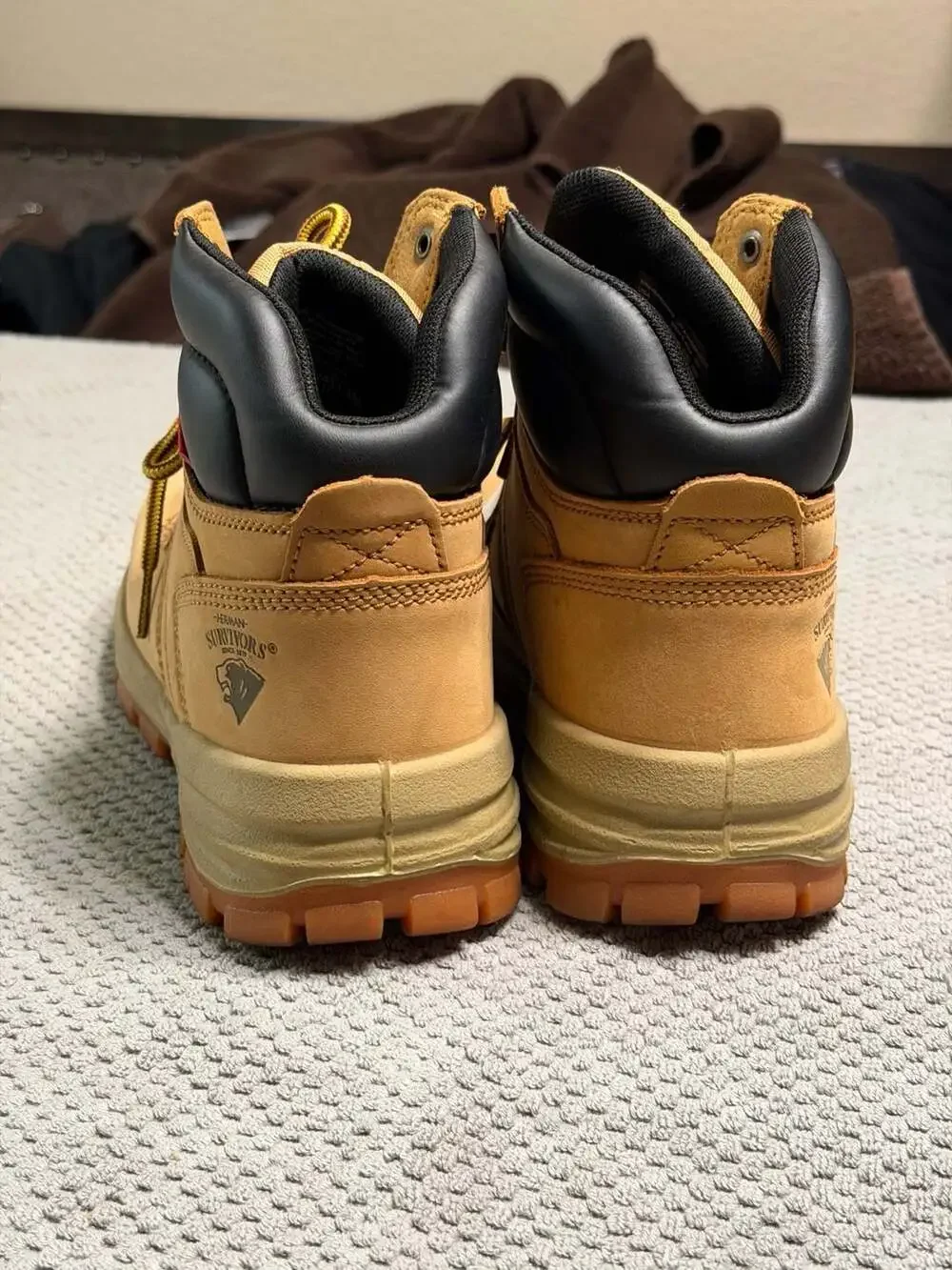 Herman Survivors Men's Boulder Waterproof 6-inch Steel Toe Work Boots size 6W